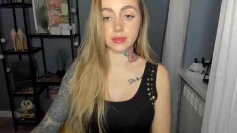 C o r a l i e online show from 1, 12, 2024