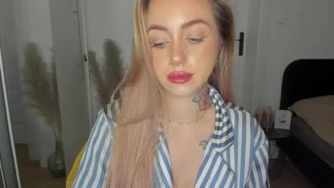 C o r a l i e online show from 10, 9, 2025