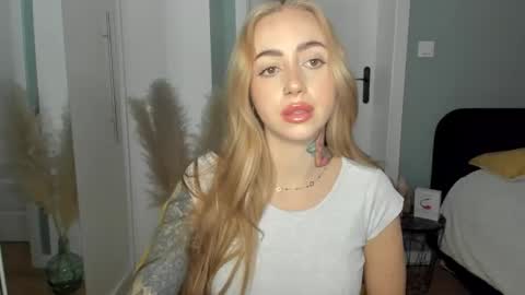 C o r a l i e online show from 10, 4, 2026