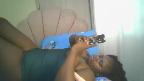 Snapshot of sexy_corn chatting on 26, 5, 2026 Connie online show from 26, 5, 2026