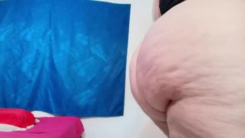Snapshot of sexy_curvi chatting on 27, 6, 2026 karla instagram online show from 27, 6, 2026