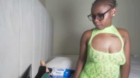 Snapshot of sexy_cutejoy chatting on 31, 5, 2026 Joy online show from 31, 5, 2026