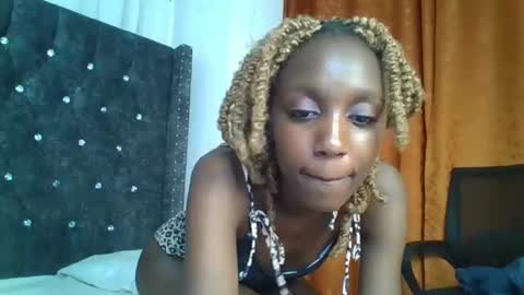 sexy_ebony_nica online show from 31, 1, 2025