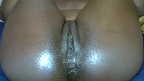 Snapshot of sexy_esther92 chatting on 8, 3, 2026 sexy_esther92 online show from 8, 3, 2026