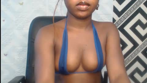 Angela online show from 8, 10, 2025
