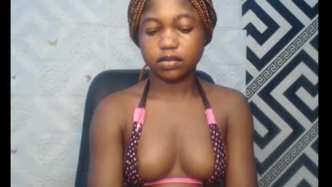 Angela online show from 12, 10, 2025
