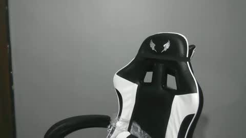 Snapshot of sexy_hot_pussie chatting on 1, 3, 2025 just call me sofia online show from 1, 3, 2025