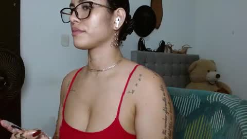 Snapshot of sexy_lia_latina chatting on 24, 6, 2026 Celeste online show from 24, 6, 2026