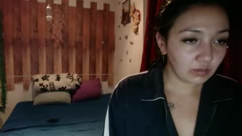 sexy lolas online show from 30, 12, 2024