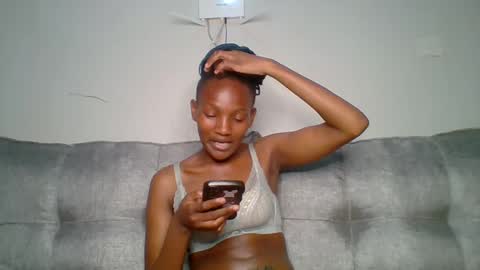 sexy_lucy012 online show from 21, 2, 2025