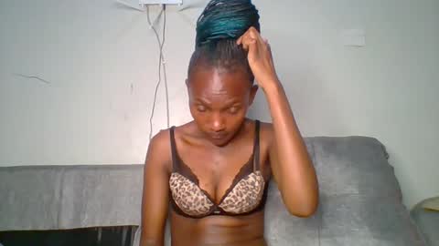 sexy_lucy012 online show from 22, 2, 2025