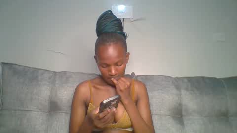 sexy_lucy012 online show from 23, 2, 2025