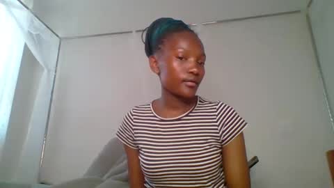 sexy_lucy012 online show from 27, 2, 2025