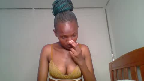 sexy_lucy012 online show from 27, 2, 2025