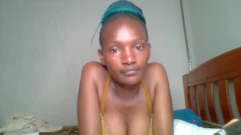 sexy_lucy012 online show from 27, 2, 2025