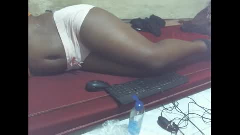 sexy_lunah online show from 5, 12, 2025