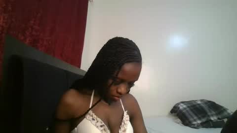 Snapshot of sexy_maya2 chatting on 28, 6, 2026 sexy_maya2 online show from 28, 6, 2026