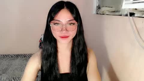 Snapshot of sexy_mikaxoxo chatting on 23, 1, 2025 mika online show from 23, 1, 2025