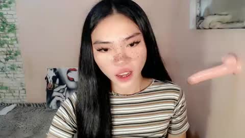 Snapshot of sexy_mikaxoxo chatting on 28, 1, 2025 mika online show from 28, 1, 2025