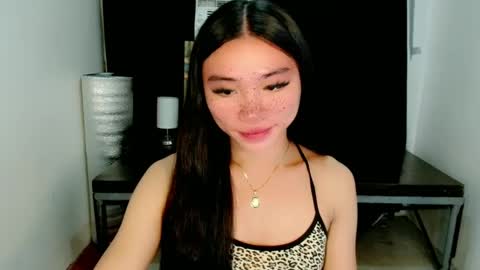 Snapshot of sexy_mikaxoxo chatting on 9, 3, 2025 mika online show from 9, 3, 2025