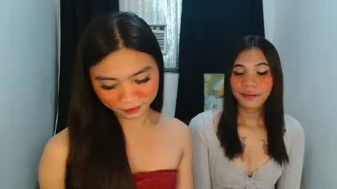 Snapshot of sexy_mikaxoxo chatting on 11, 9, 2025 mika online show from 11, 9, 2025