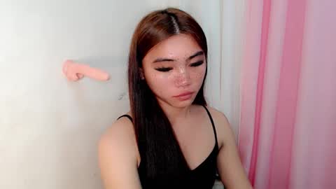 Snapshot of sexy_mikaxoxo chatting on 2, 10, 2025 mika online show from 2, 10, 2025