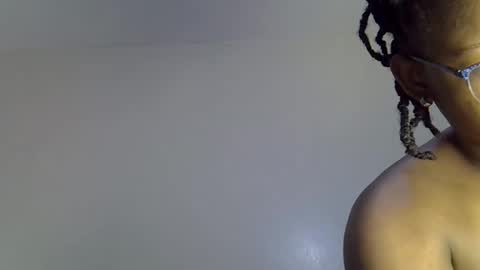 Snapshot of sexy_natallie chatting on 21, 4, 2026 natallie online show from 21, 4, 2026