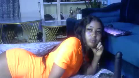 Snapshot of sexy_pigeon chatting on 26, 5, 2026 sexy pigeon online show from 26, 5, 2026