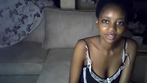 Snapshot of sexy_short chatting on 16, 4, 2026 Janet online show from 16, 4, 2026