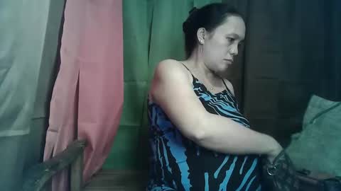 Snapshot of sexy_zapphire2024 chatting on 4, 1, 2025 sexy_zapphire2024 online show from 4, 1, 2025