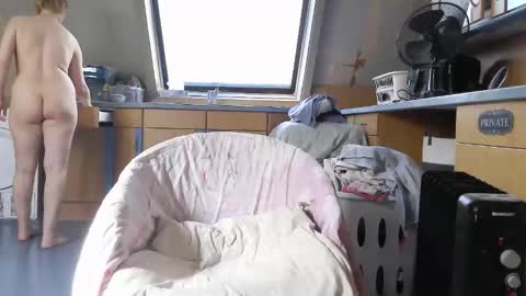 Amanda online show from 19, 4, 2026