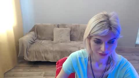 sexybeatriice online show from 4, 6, 2026