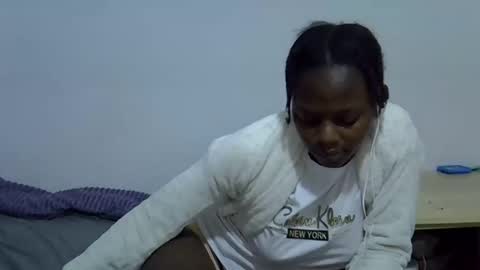 sexybeiby1 online show from 15, 4, 2026