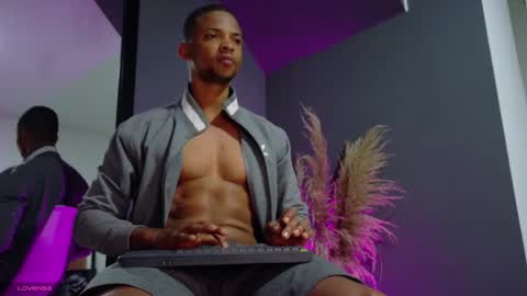 sexyblack online show from 31, 1, 2025