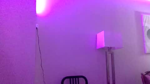 Snapshot of sexyblondiifreak chatting on 3, 3, 2026 karmen online show from 3, 3, 2026