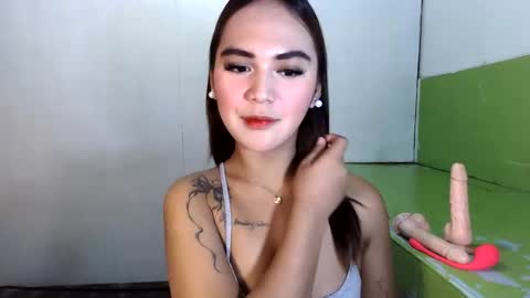 Snapshot of sexycheskax18 chatting on 6, 6, 2026 pretty Cheska online show from 6, 6, 2026