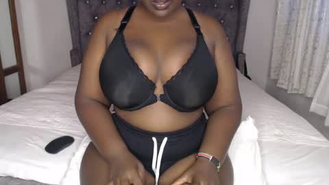 Snapshot of sexychocco_ chatting on 24, 7, 2026 sexychocco online show from 24, 7, 2026