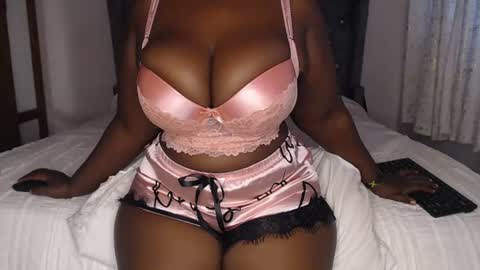 Snapshot of sexychocco_ chatting on 26, 7, 2026 sexychocco online show from 26, 7, 2026