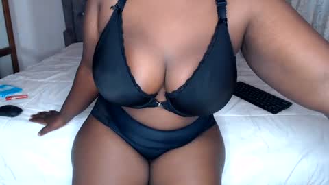 Snapshot of sexychocco_ chatting on 31, 7, 2026 sexychocco online show from 31, 7, 2026