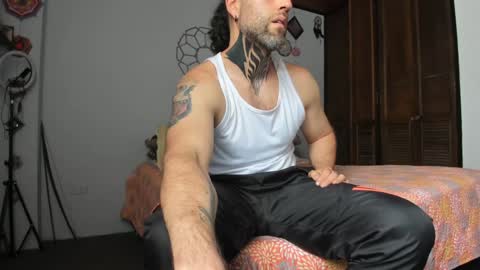 Antonioylola online show from 28, 12, 2024