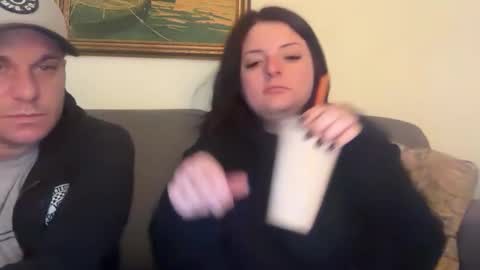 sexycouple41110 online show from 6, 4, 2026