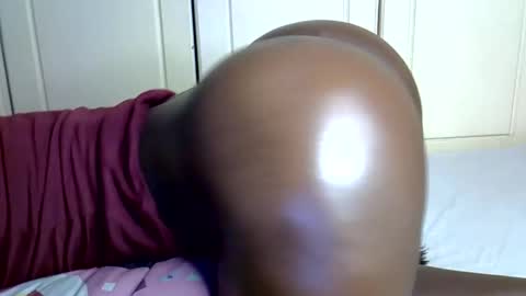Sexycurvy 2580 online show from 31, 5, 2026