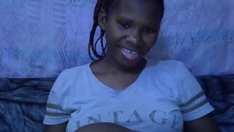 sexydoll002 online show from 23, 11, 2025