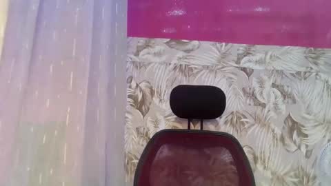 sexydoll32 online show from 28, 4, 2026