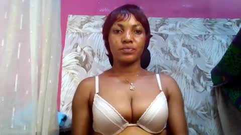 Snapshot of sexydoll32 chatting on 21, 6, 2026 sexydoll32 online show from 21, 6, 2026