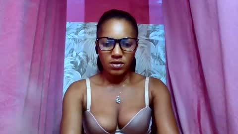 Snapshot of sexydoll32 chatting on 24, 7, 2026 sexydoll32 online show from 24, 7, 2026