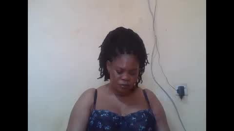 Snapshot of sexydove2 chatting on 17, 4, 2026 EMILY online show from 17, 4, 2026
