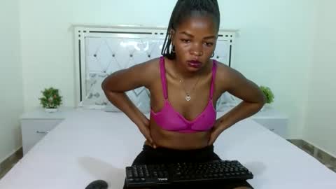 Snapshot of sexyebony256 chatting on 31, 1, 2025 SexyEbony online show from 31, 1, 2025