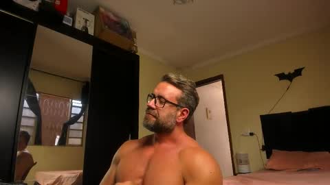 Snapshot of sexyflightz chatting on 15, 2, 2026 chris online show from 15, 2, 2026