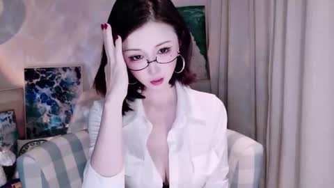 sexygirl_qinqin online show from 18, 1, 2026